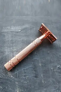 Böker Boraso Rose Gold emniyetli tıraş bıçağı