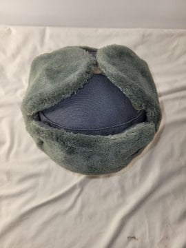 Doğu Alman Ordusu (NVA) Ushanka Kışlık Şapka – Gri Kürklü Askeri Şapka (DDR)